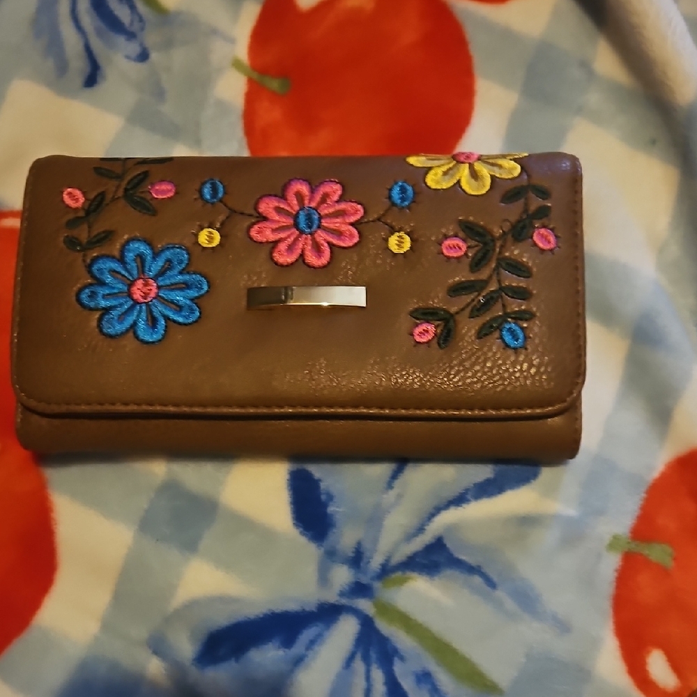 Embroidered Floral Brown Women's Clutch